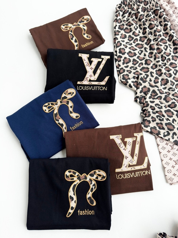ست تیشرت شلوارک جذاب LV&پاپیون پارچه لاکرا راحت و استفاده روزانه